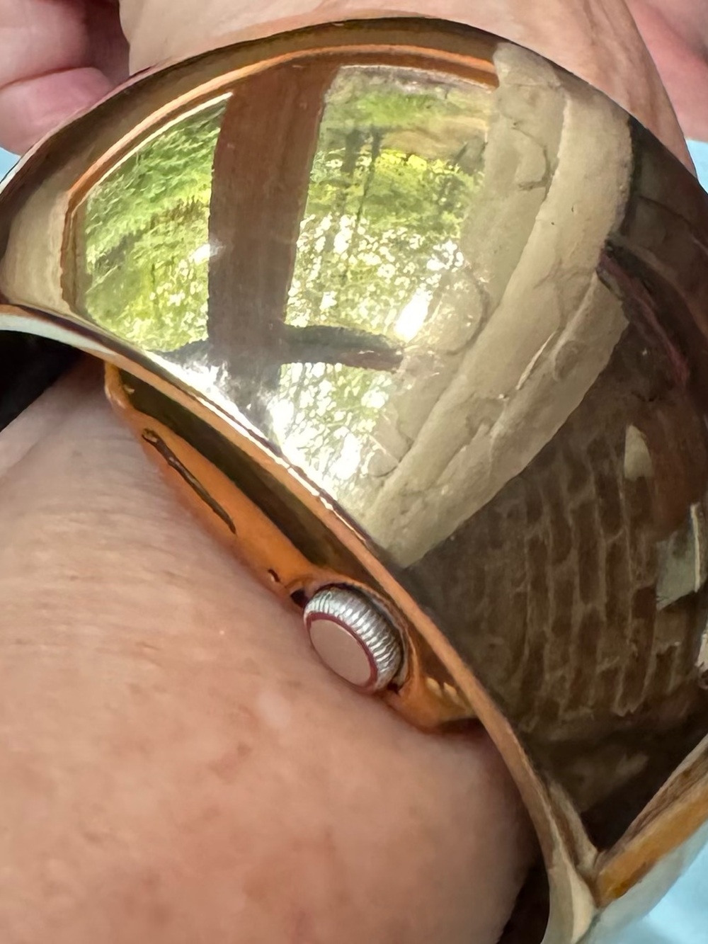 Chunky bangle to hide Apple Watch NEW
